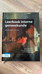 Leerboek interne geneeskunde, Ophalen of Verzenden, Zo goed als nieuw