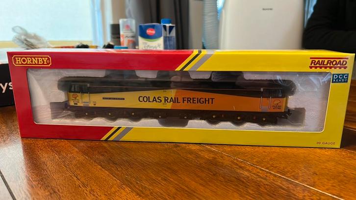 Hornby Class 47 Colas Rail Freight Digitaal, Hobby en Vrije tijd, Modeltreinen | Overige schalen, Zo goed als nieuw, Locomotief