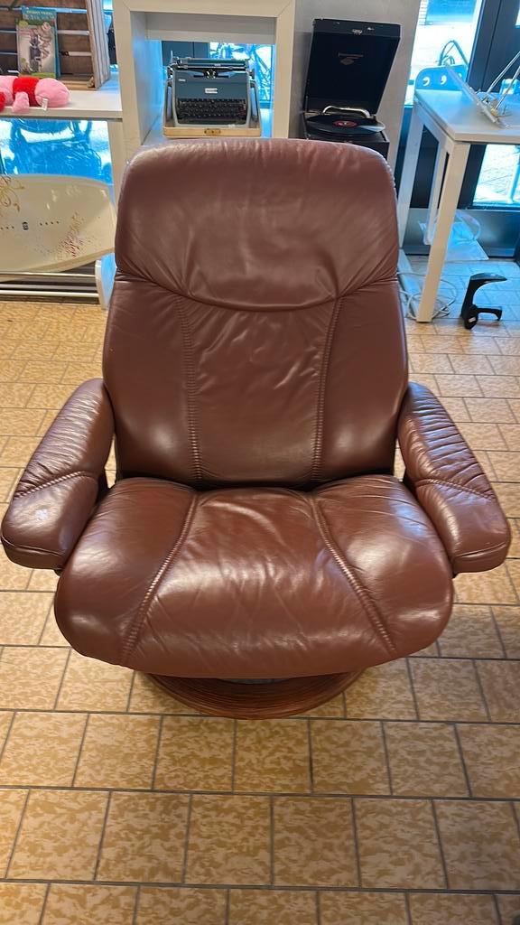 Bruine stoel, Huis en Inrichting, Stoelen, Gebruikt, Eén, Leer, Bruin, Ophalen