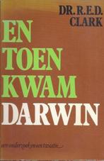 Clark: En toen kwam Darwin, Boeken, Natuurwetenschap, Ophalen of Verzenden, Zo goed als nieuw