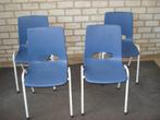 4 stapelstoelen   Nieuwstaat   kleur Blauw, Ophalen, Blauw, Zo goed als nieuw, Vier