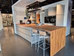 kvik mano keuken showroommodel beige met Siemens studioline, Huis en Inrichting, Keuken | Complete keukens, Ophalen of Verzenden