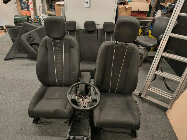 Complete bekleding Renault Megane 3 Grand Tour, Auto-onderdelen, Interieur en Bekleding, Renault, Gebruikt, Ophalen of Verzenden