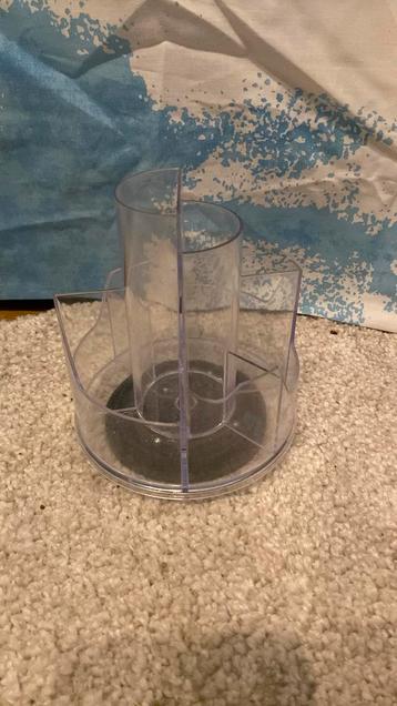 Pennenbak beschikbaar voor biedingen