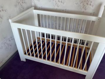 kinder ledikant 60 x 120 beschikbaar voor biedingen