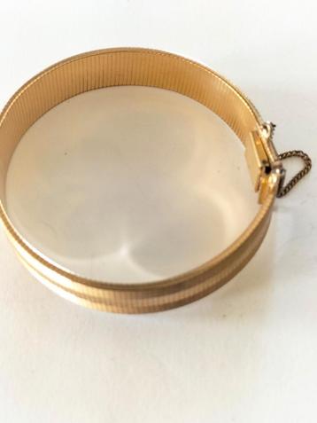 Antieke rollend gold armband. beschikbaar voor biedingen