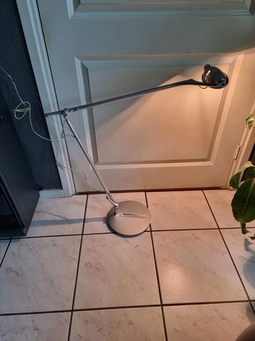 Nemo Leo lamp italy ontwerp jesh en laub.  beschikbaar voor biedingen