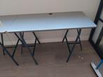 2x grijsgroen Ikea bureaublad Amliden met onderstel, Huis en Inrichting, Ophalen, Gebruikt, Bureau