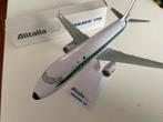 Plastic vliegtuig schaalmodel 1:100 - Compleet met doos, Ophalen of Verzenden, Zo goed als nieuw, Schaalmodel