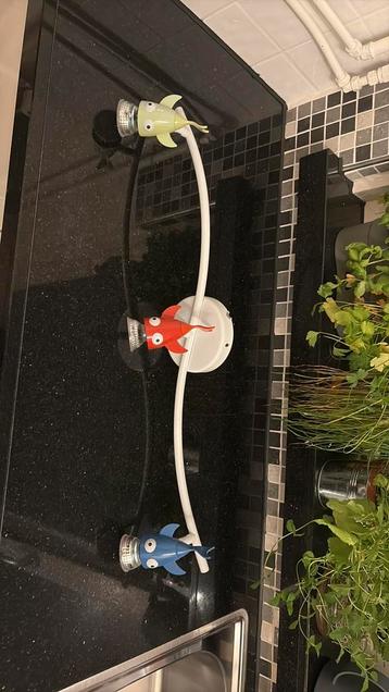 Vrolijke IKEA Kryp-lamp mét drie werkende led-lampjes beschikbaar voor biedingen