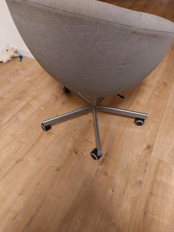 Ikea BESTÅ BURS tafel met stoel - afbeelding 9
