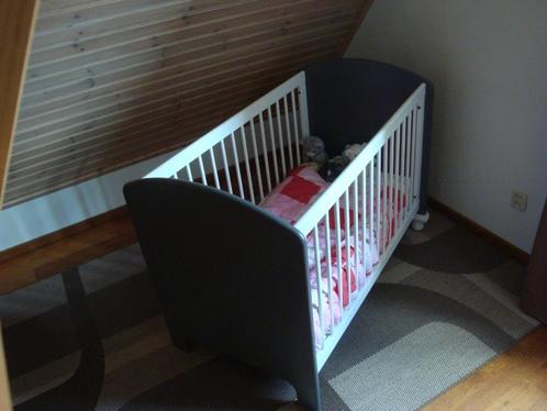 spijlenbedje met zgan ABZ poly clean matras, Kinderen en Baby's, Kinderkamer | Bedden, Gebruikt, Minder dan 140 cm, Minder dan 70 cm