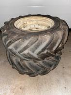 Tractor mini noppen banden 2x, Ophalen, Gebruikt, Overige typen