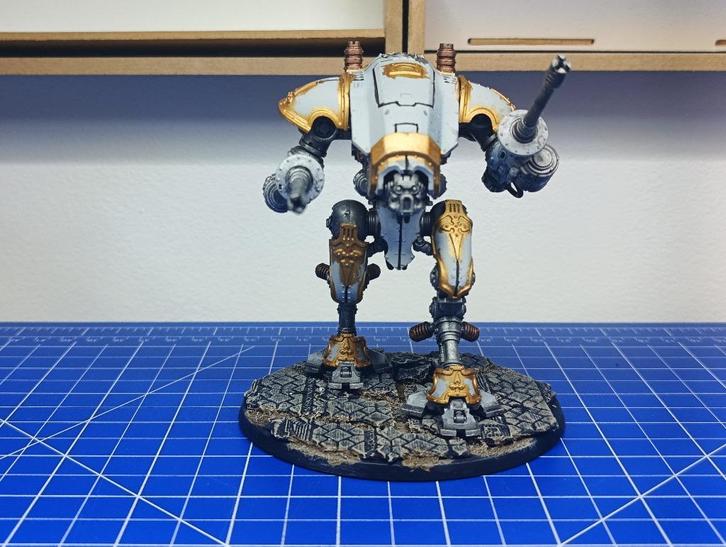 Warhammer 40k Armiger Helverin, Hobby en Vrije tijd, Wargaming, Gebruikt, Warhammer, Figuurtje(s), Met verf, Ophalen of Verzenden