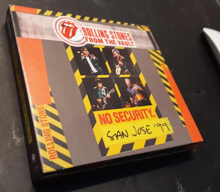 ROLLING STONES - Vault: No security San Jose '99 ( 2CD&DVD ), Cd's en Dvd's, Cd's | Rock, Zo goed als nieuw, Poprock, Ophalen of Verzenden