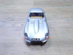 Bburago modelauto Jaguar E (1961) 1:18 zilver, Hobby en Vrije tijd, Modelauto's | 1:18, Ophalen of Verzenden, Zo goed als nieuw