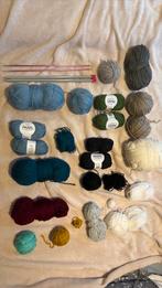 Breinaalden en diverse bollen (acryl) wol, Ophalen of Verzenden, Zo goed als nieuw, Breien of Haken, Wol of Garen