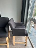Gratis 2 hoge eetkamerstoelen, Huis en Inrichting, Stoelen, Ophalen, Gebruikt, Twee, Grijs