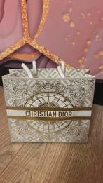 DIOR en Prada tassen en strikken, Ophalen, Nieuw, Zwart