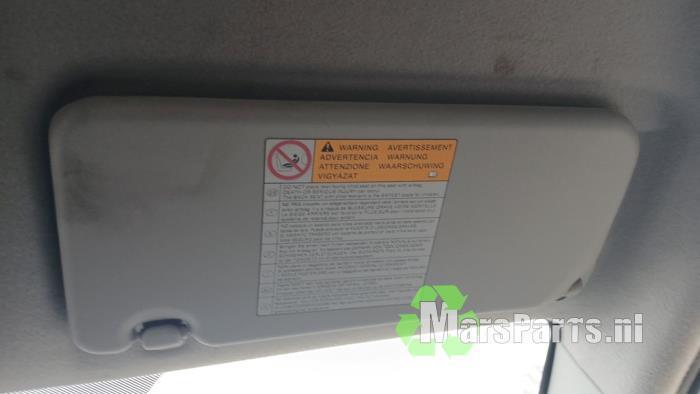 Zonneklep van een Suzuki Alto, Auto-onderdelen, Interieur en Bekleding, Suzuki, Gebruikt, 3 maanden garantie, Ophalen of Verzenden