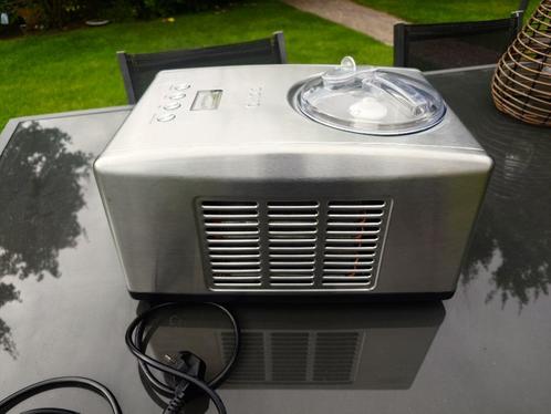 DOMO ijsmachine --- ALS NIEUW --- ZELFVRIEZEND, Witgoed en Apparatuur, IJsmachines, Zo goed als nieuw, Zelfvriezend, Ophalen