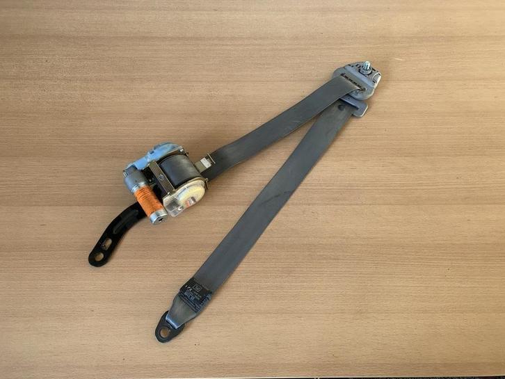 kia picanto 2004 tot 2011 gordel links-voor grijs 8887007200, Auto-onderdelen, Interieur en Bekleding, Kia, Gebruikt, Ophalen of Verzenden