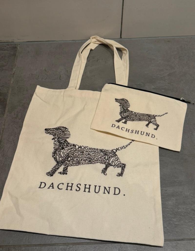 Teckel tas met etuitje, Ophalen of Verzenden, Zo goed als nieuw, 30 cm of meer, Minder dan 35 cm