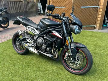 Triumph street triple RS 765 beschikbaar voor biedingen