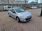 Nette Renault Clio III 1.2 16V 75 pk 3D 2009 Grijs, Auto's, Renault, 47 €/maand, Origineel Nederlands, Te koop, Zilver of Grijs