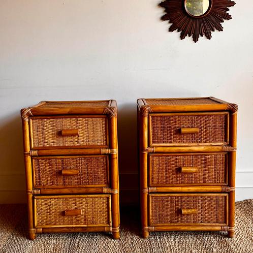2 rotan nachtkastjes vintage jaren 70, Huis en Inrichting, Slaapkamer | Nachtkastjes, Ophalen