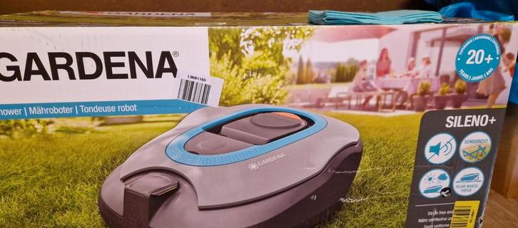 Gardena robotmaaier tot 1600M2 geheel compleet en nieuw, Tuin en Terras, Grasmaaiers, Nieuw, Ophalen