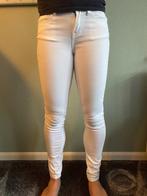 Nieuwe skinny broek wit jeans Jacqueline De Yong maat XS 32, Nieuw, Lang, Maat 34 (XS) of kleiner, Ophalen of Verzenden