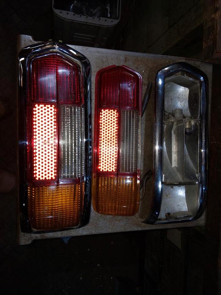Achterlichten mercedes w108 w109 links en rechts, Auto-onderdelen, Verlichting, Ophalen