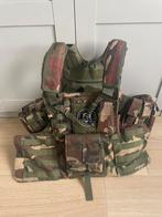 Airsoft tactical vest woodlands met speedmags en pouches, Ophalen, Zo goed als nieuw