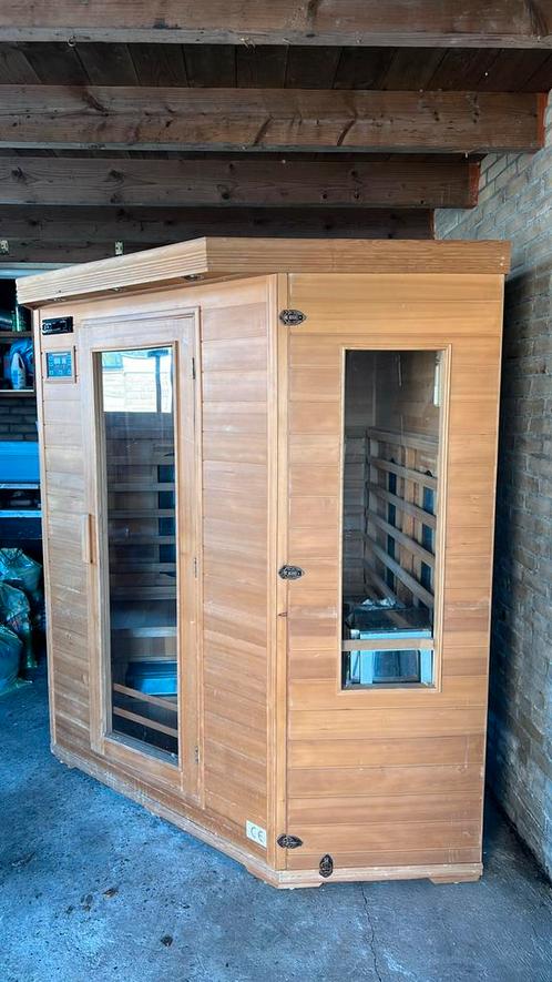 Bouwpakket sauna alles er op een aan !!!!, Sport en Fitness, Sauna, Gebruikt, Complete sauna, Fins of Traditioneel, Ophalen