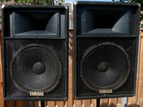 2 zware Yamaha speakers S115IV max vermogen tot 1000 Watt., Audio, Tv en Foto, Luidsprekers, Zo goed als nieuw, Front, Rear of Stereo speakers