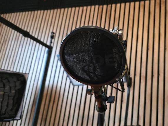 Rode NT1 Microfoon + Boom Arm - Zo goed als nieuw!, Muziek en Instrumenten, Microfoons, Zo goed als nieuw, Studiomicrofoon, Ophalen of Verzenden