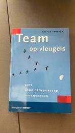 M. Vroemen - Team op vleugels, Ophalen of Verzenden, Zo goed als nieuw, M. Vroemen