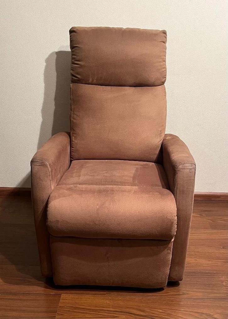 Bruine sta- op- stoel velvet! ❤️, Huis en Inrichting, Stoelen, Gebruikt, Eén, Overige materialen, Bruin, Ophalen