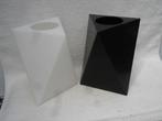 2 stuks Delta II vazen by WET, Huis en Inrichting, Kunststof, Gebruikt, Overige kleuren, Ophalen of Verzenden