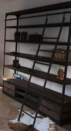 Rootsmann Industriële Boekenkast met ladder, Huis en Inrichting, Kasten | Boekenkasten, Ophalen, 150 tot 200 cm, Zo goed als nieuw