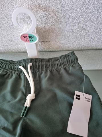 Hema, Mt98/104, ZWEMBROEKJE,donkergroen, Kaart/Label, Nieuw! beschikbaar voor biedingen