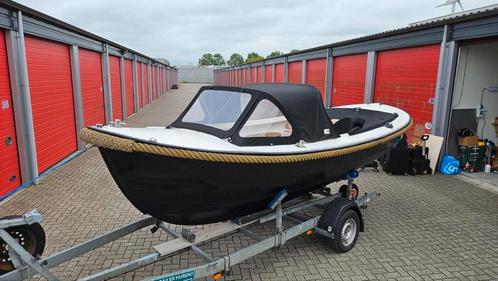 6 meter overnaadse sloep met binnenboordmotor en trailer, Watersport en Boten, Sloepen, Gebruikt, 10 tot 30 pk, 6 meter of meer