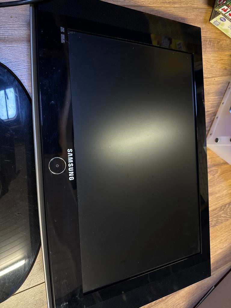 Samsung TV - Ideaal voor Caravan of Camping, Gebruikt, LCD, Ophalen of Verzenden, Samsung