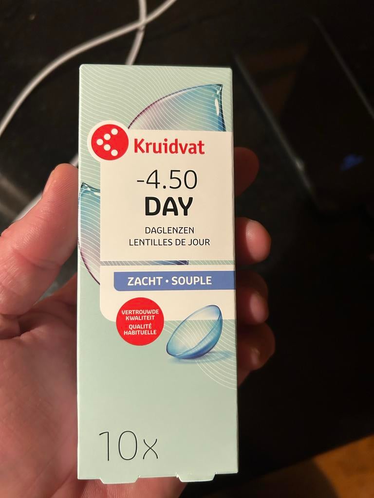 8 pakjes Kruidvat lenzen -4.50 daglenzen (80 paar), Sieraden, Tassen en Uiterlijk, Uiterlijk | Cosmetica en Make-up, Nieuw, Toebehoren