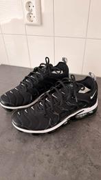 Nike Air Max Plus TN Schoenen - Zwart, Ophalen of Verzenden, Zo goed als nieuw, Zwart, Sneakers of Gympen