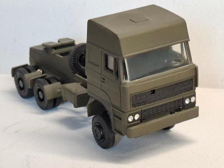 speciale Defensie uitgave Daf 3600 Nederlands leger, Hobby en Vrije tijd, Modelauto's | 1:50, Nieuw, Bus of Vrachtwagen, Lion Toys
