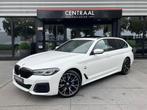 BMW 5-serie Touring 530e xDrive High Exe M-Sport|Pano|Camera, Auto's, BMW, Automaat, 1998 cc, Gebruikt, 4 cilinders