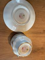 Engelse kop en schotel - Paragon Victorian Rose, Antiek en Kunst, Antiek | Servies compleet, Ophalen of Verzenden