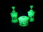 Antieke uranium vaseline opaline glazen set, 19e eeuws,Fr, Antiek en Kunst, Antiek | Glas en Kristal, Verzenden